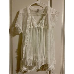 Four piece bridal lingerie set